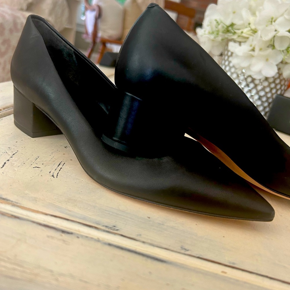 Via spiga size 7 no box